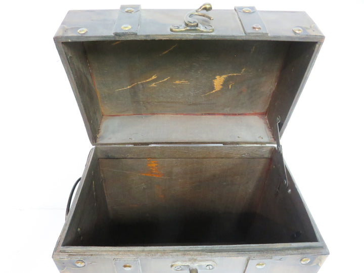 Trunk Style Box