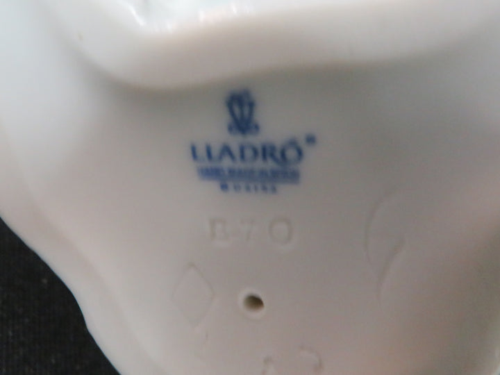 Lladro Polar Bear Figurine