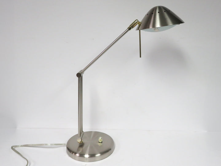 Task Desk Lamp