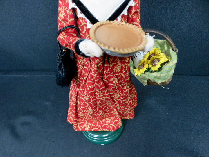 Byers Choice Thanksgiving Figurine