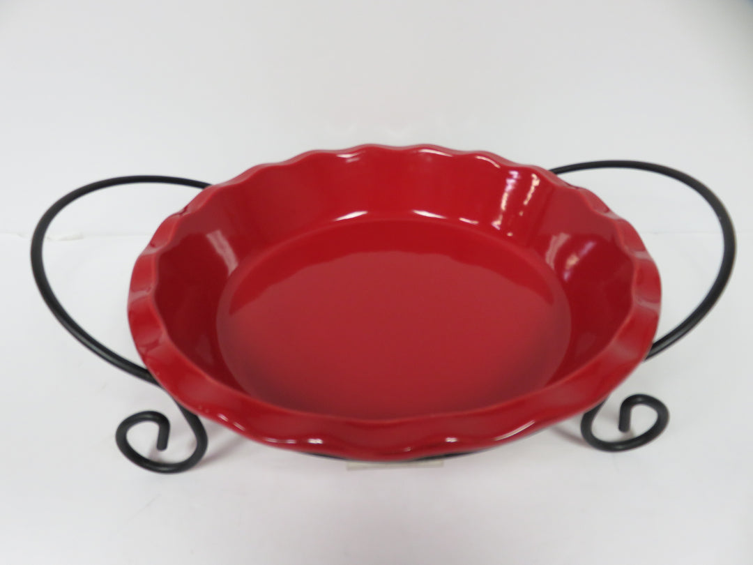 Stoneware Pie Plate in Holder