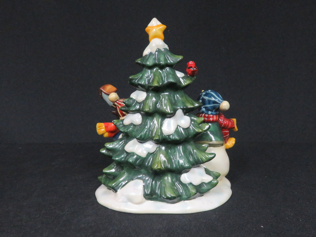 Caroling Snowmen Figurine