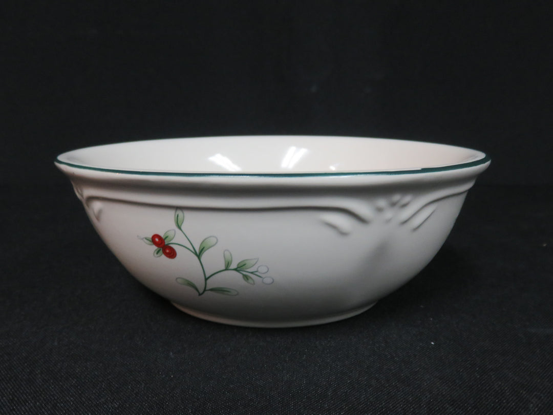Pfaltzgraff Holiday Dish Set