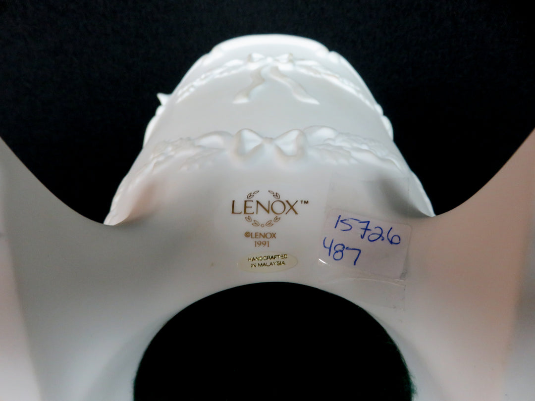 Lenox Victorian Sleigh Music Box