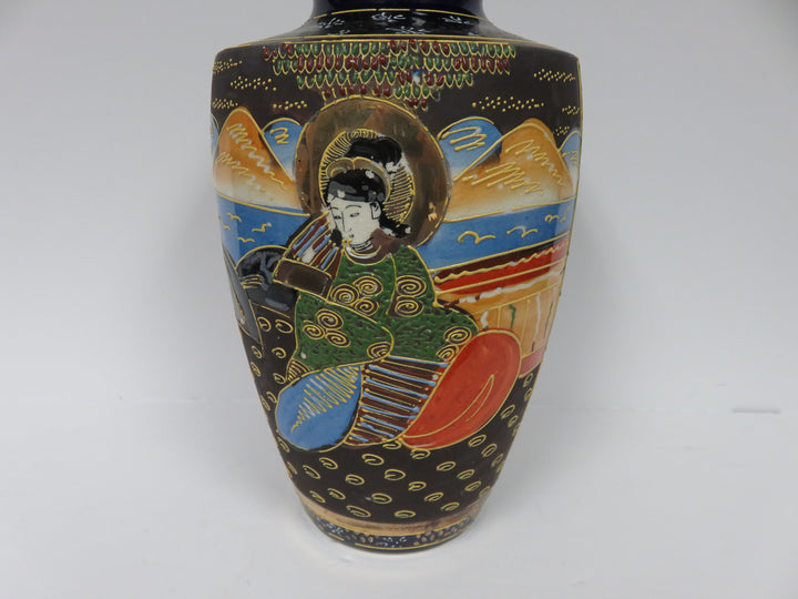 Moriage Detailed Vase