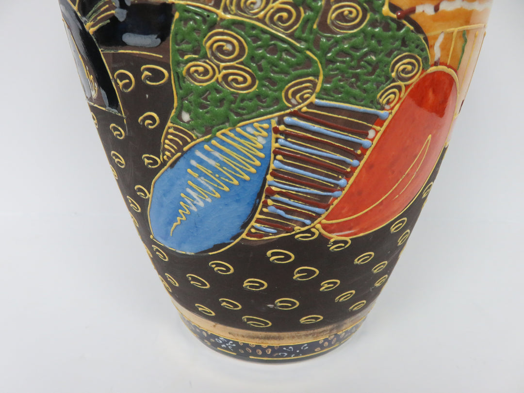 Moriage Detailed Vase