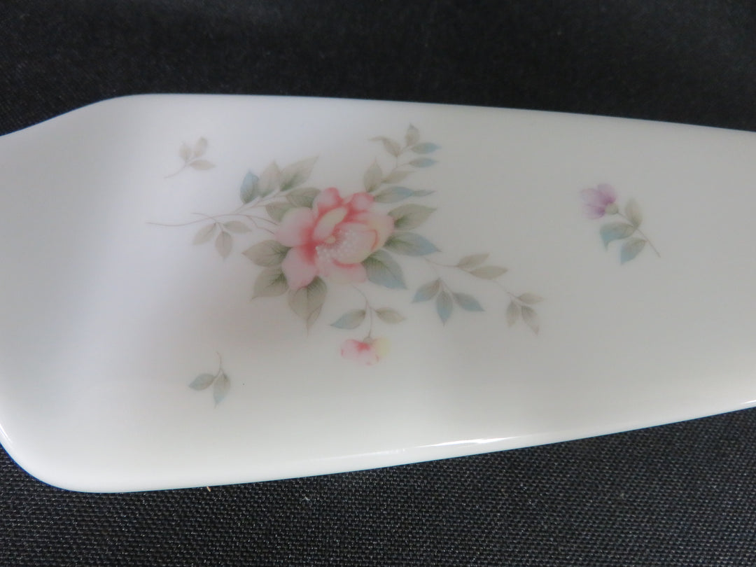 Mikasa Cake Plate & Server