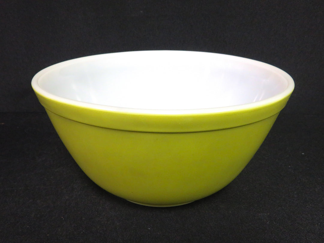 PYREX Mixing Bowl