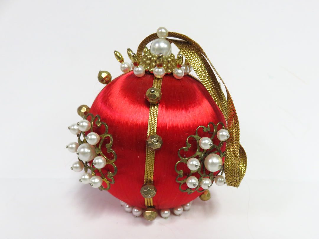 Hand Made Push Pin Christmas Ornaments
