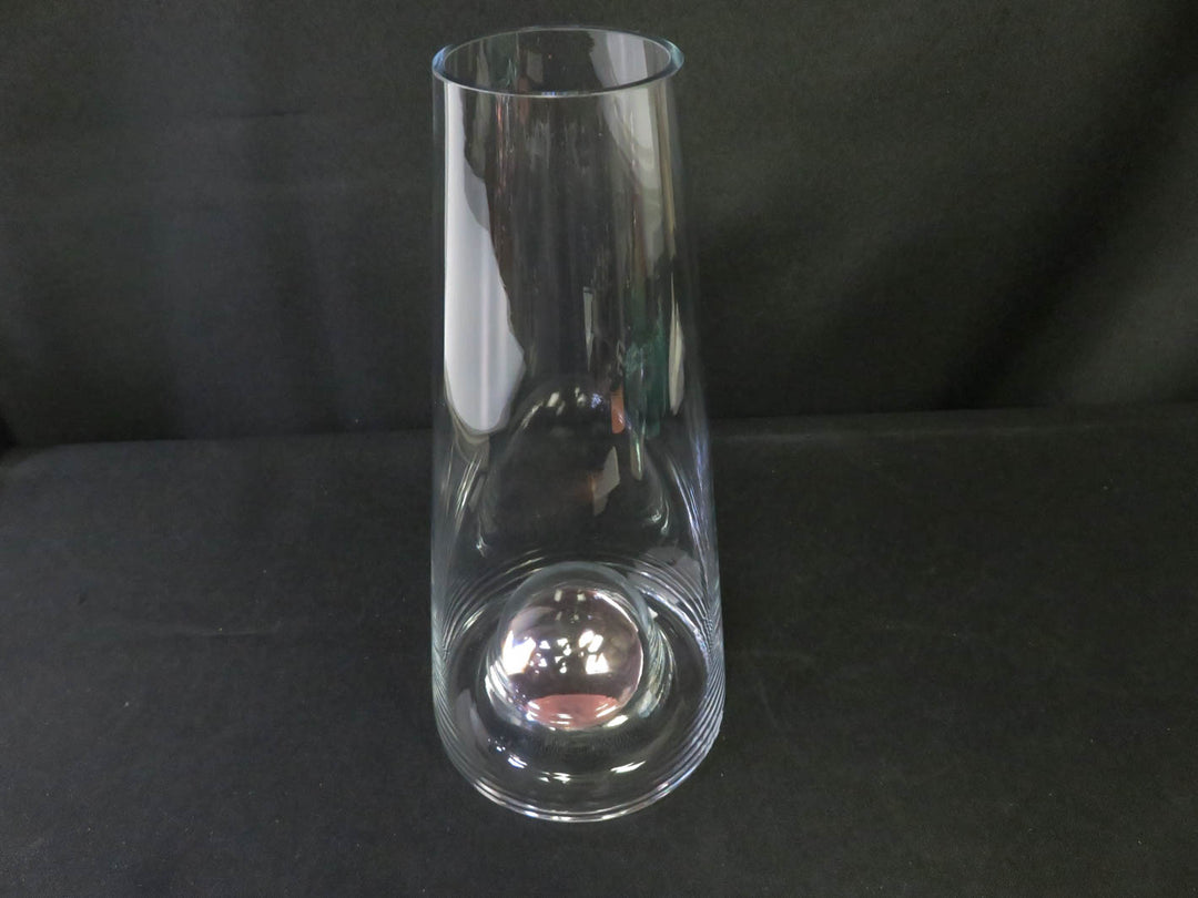 Tapered Vase with Ball