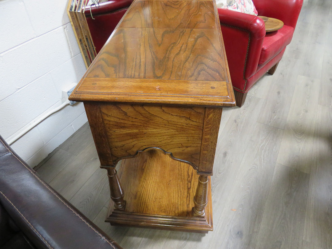 Hibriten Expandable Oak Server