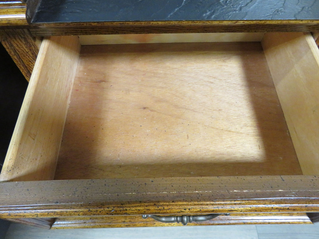 Hibriten Expandable Oak Server