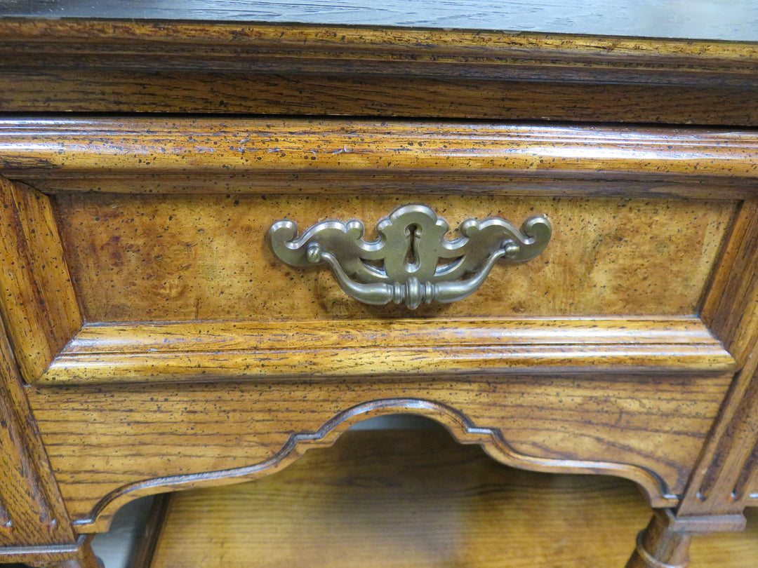 Hibriten Expandable Oak Server
