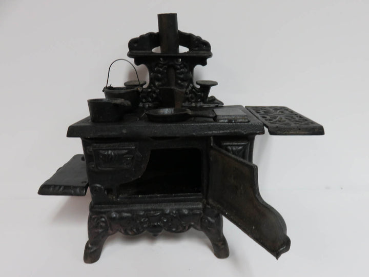 Crescent Salesman Sample Cast Iron Stove
