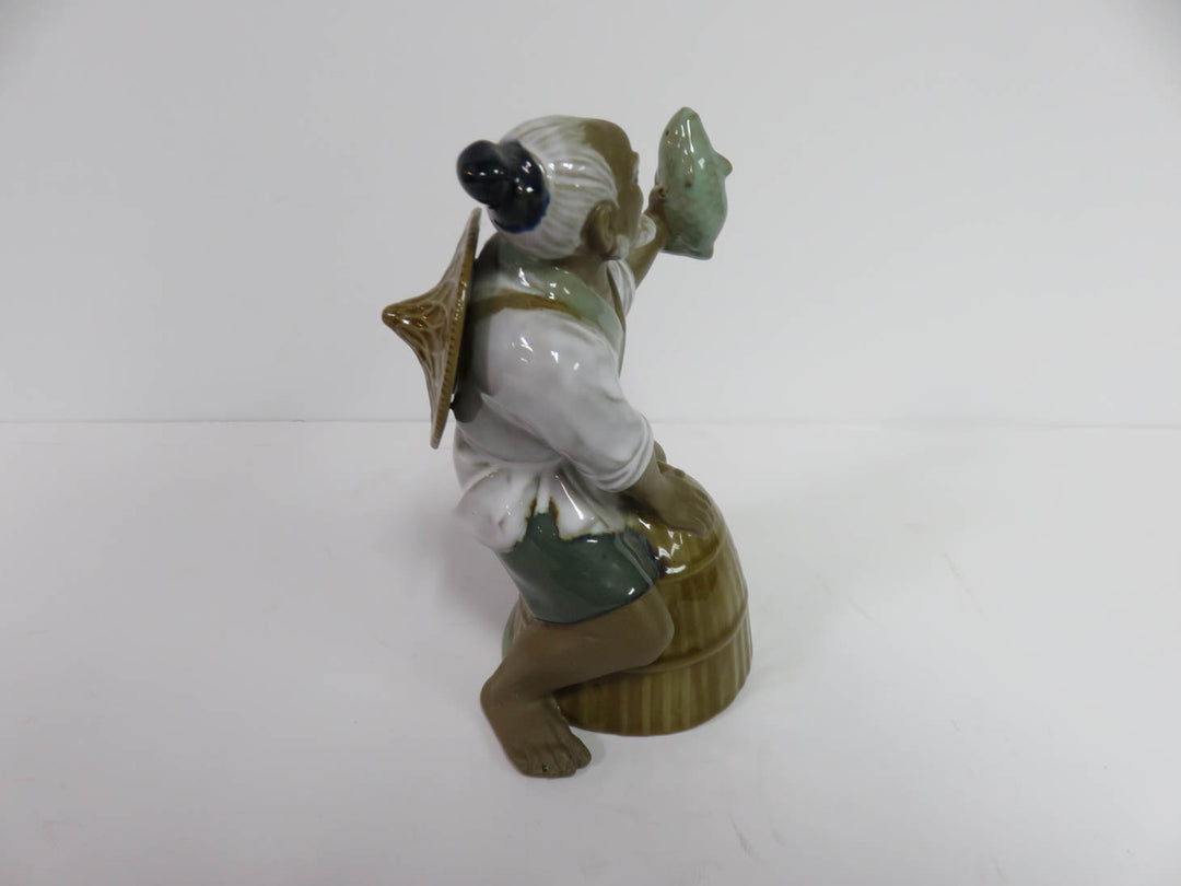 Mudman Fish & Basket Figurine