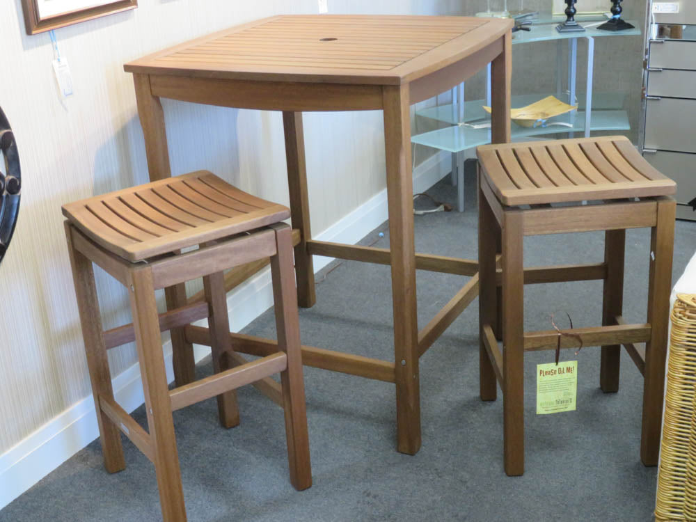 Eucalyptus Table & Stool Set
