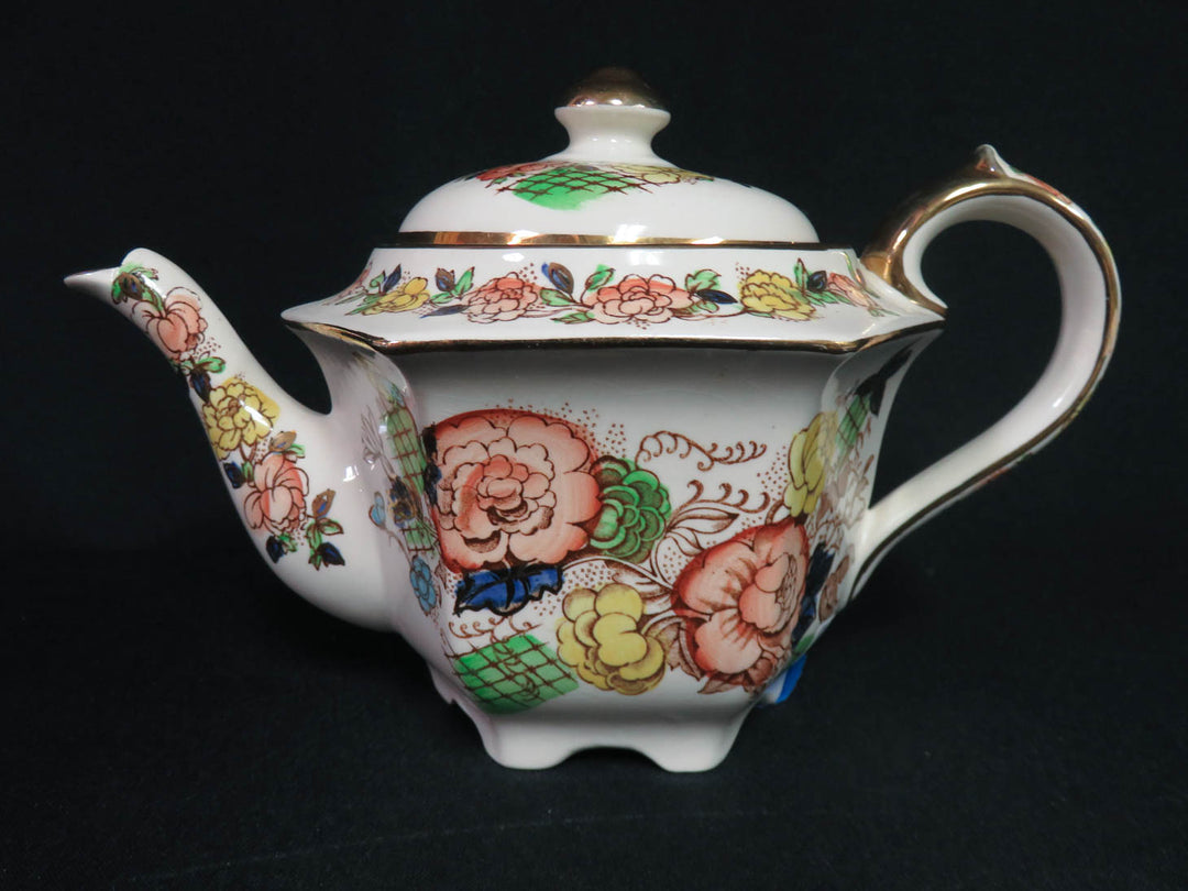 Vintage Sadler Teapot