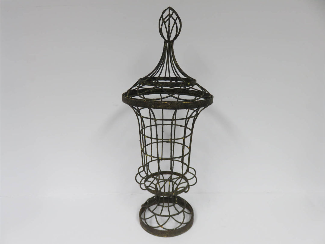 Wire Basket Urn