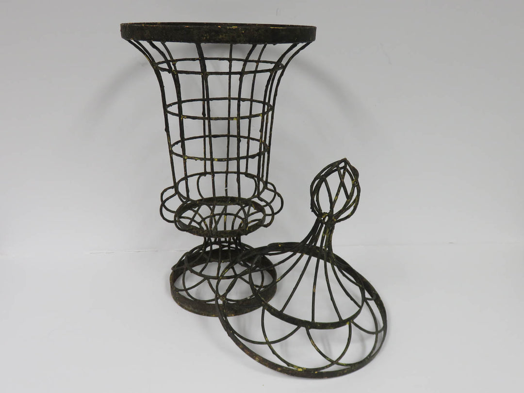 Wire Basket Urn