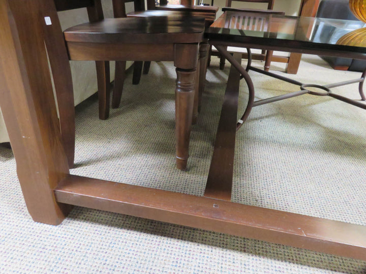 Dining Table & Chair Set