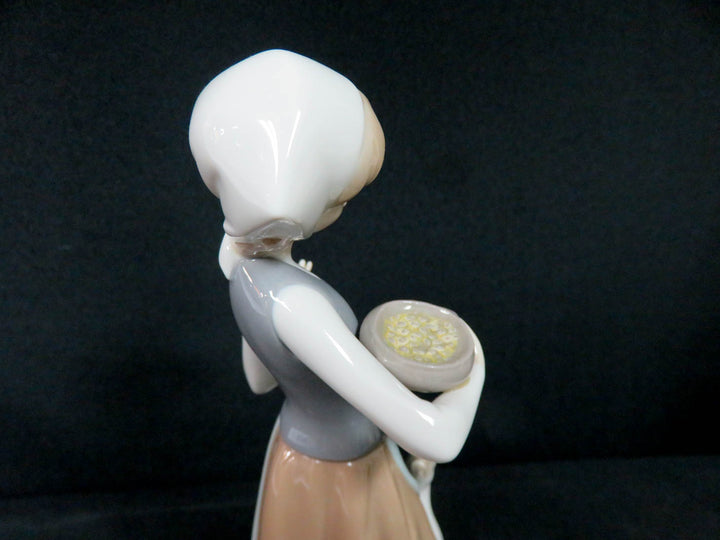 Lladró Figurine