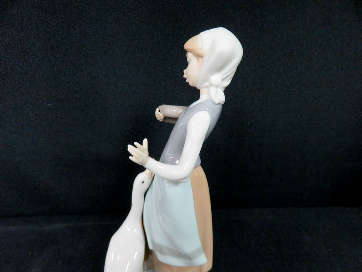 Lladró Figurine