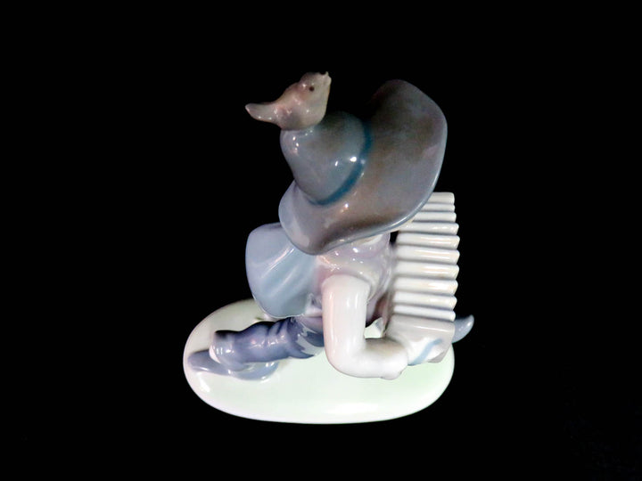 Metzler & Ortloff Boy Figurine