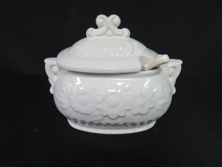 Sauce Tureen