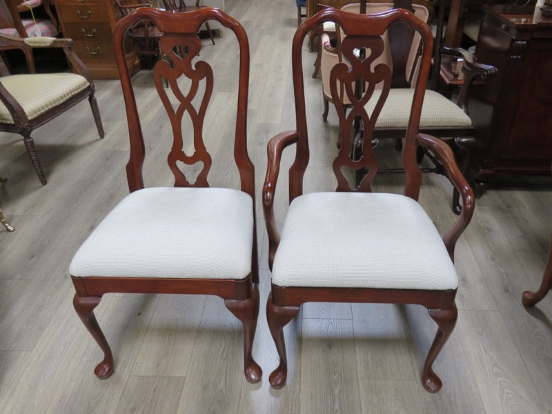 Pennsylvania House Dining Table & Chairs