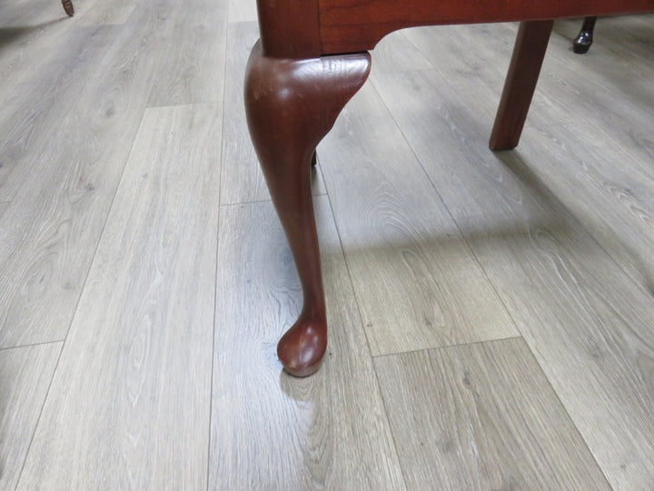 Pennsylvania House Dining Table & Chairs