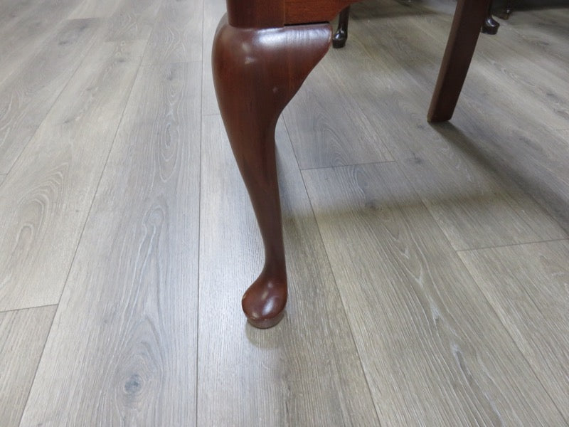 Pennsylvania House Dining Table & Chairs