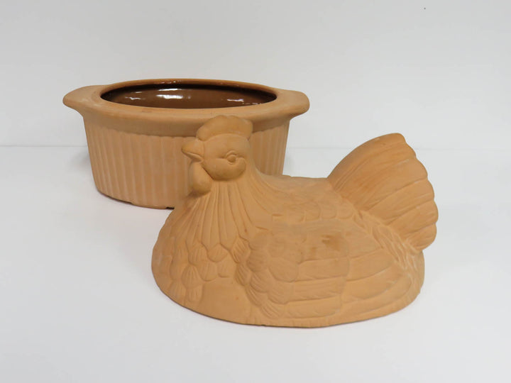 Hen on Nest Baking Dish