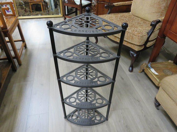 Le Creuset Cookware Stand