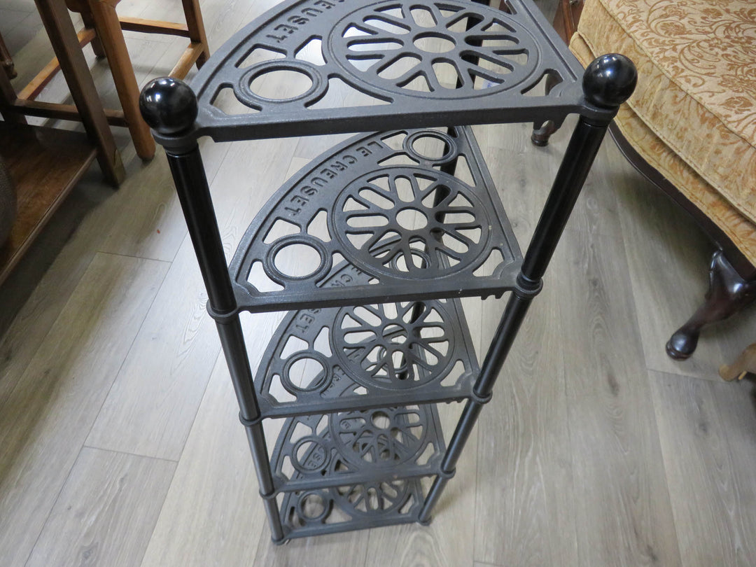 Le Creuset Cookware Stand