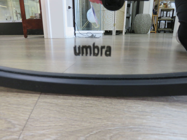 Umbra Mirror