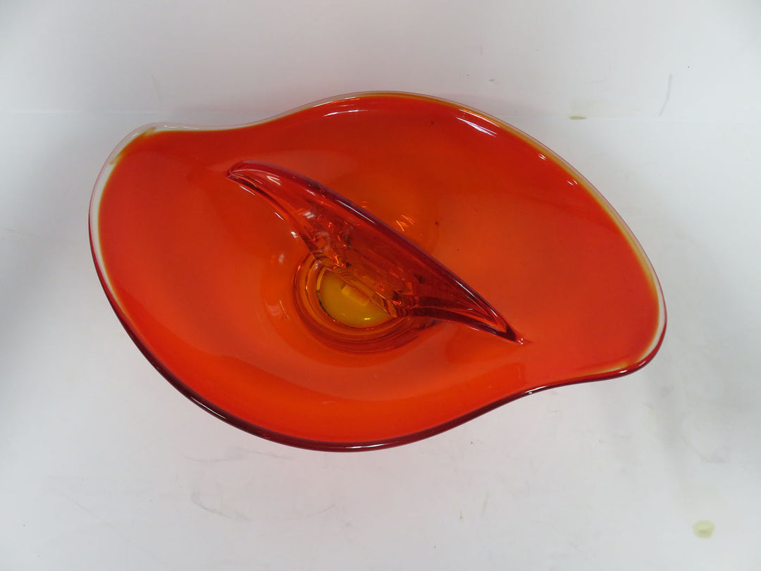 Free Form Divided Dish