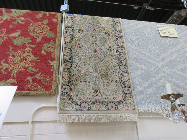 Hand Knotted Runner