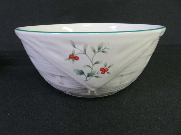 Pfaltzgraff Winterberry Serving Bowls