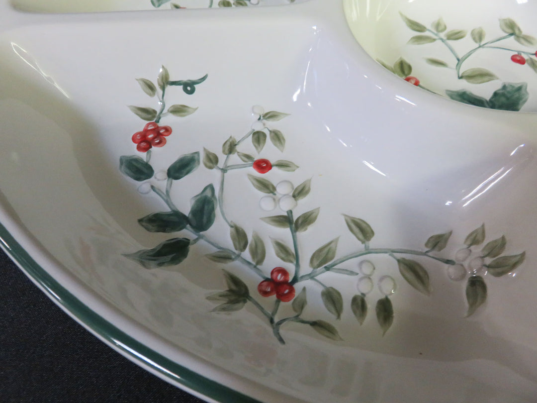 Pfaltzgraff Winterberry Serving Dish