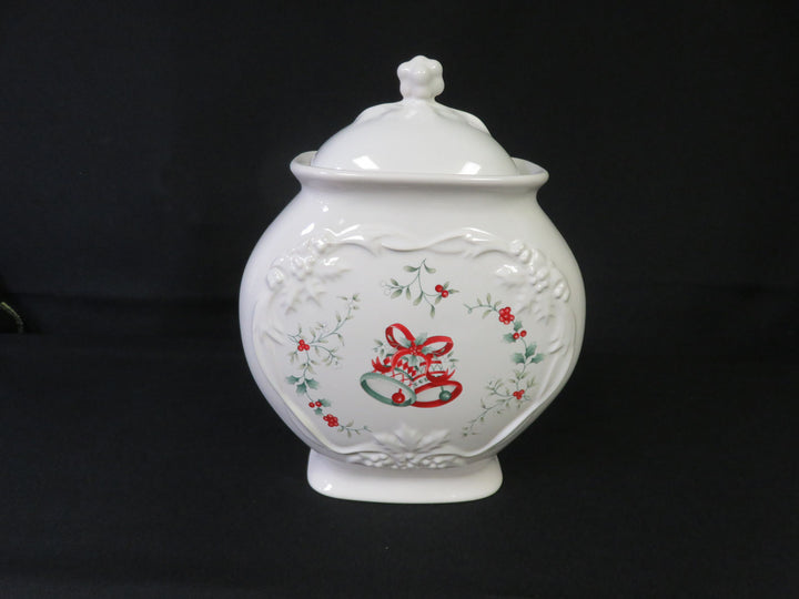 Pfaltzgraff Winterberry Cookie Jar