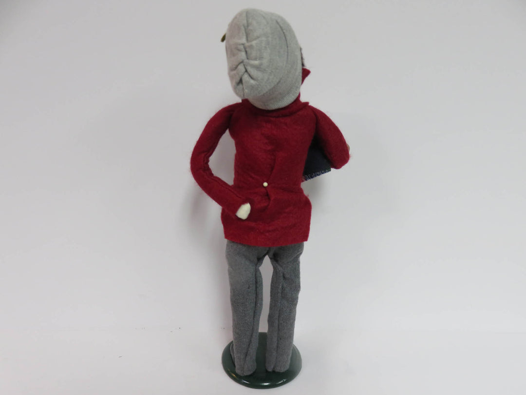 Byers Choice Caroler