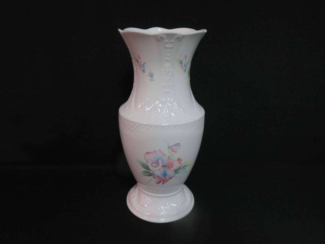 Aynsley Vase