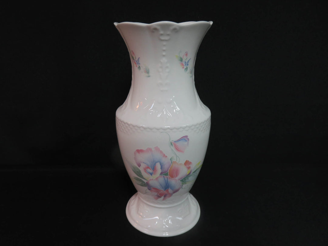 Aynsley Vase