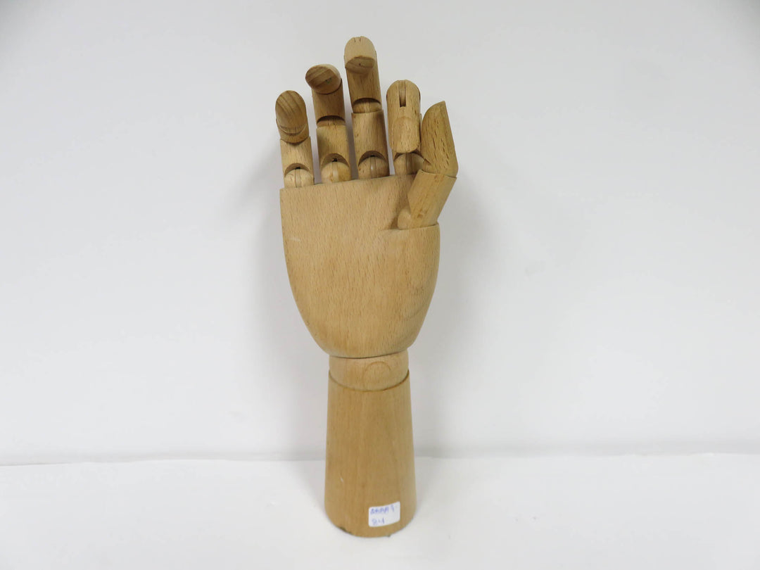 Articulated Wood Hand Model