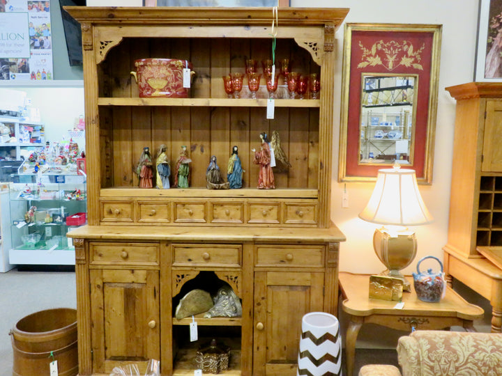 Large Pine Buffet and Hutch