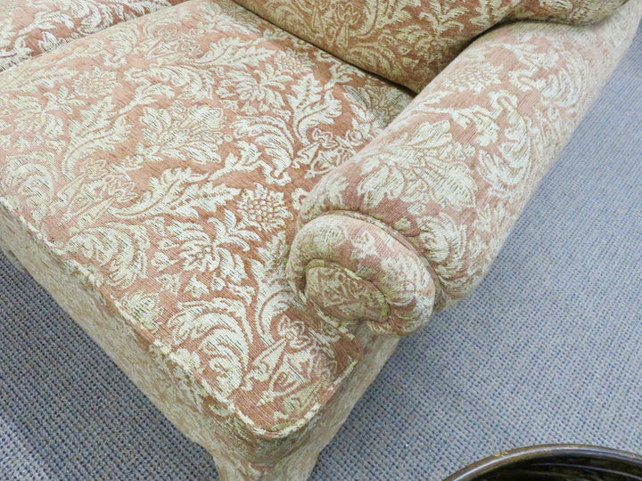 Highland House Love Seat