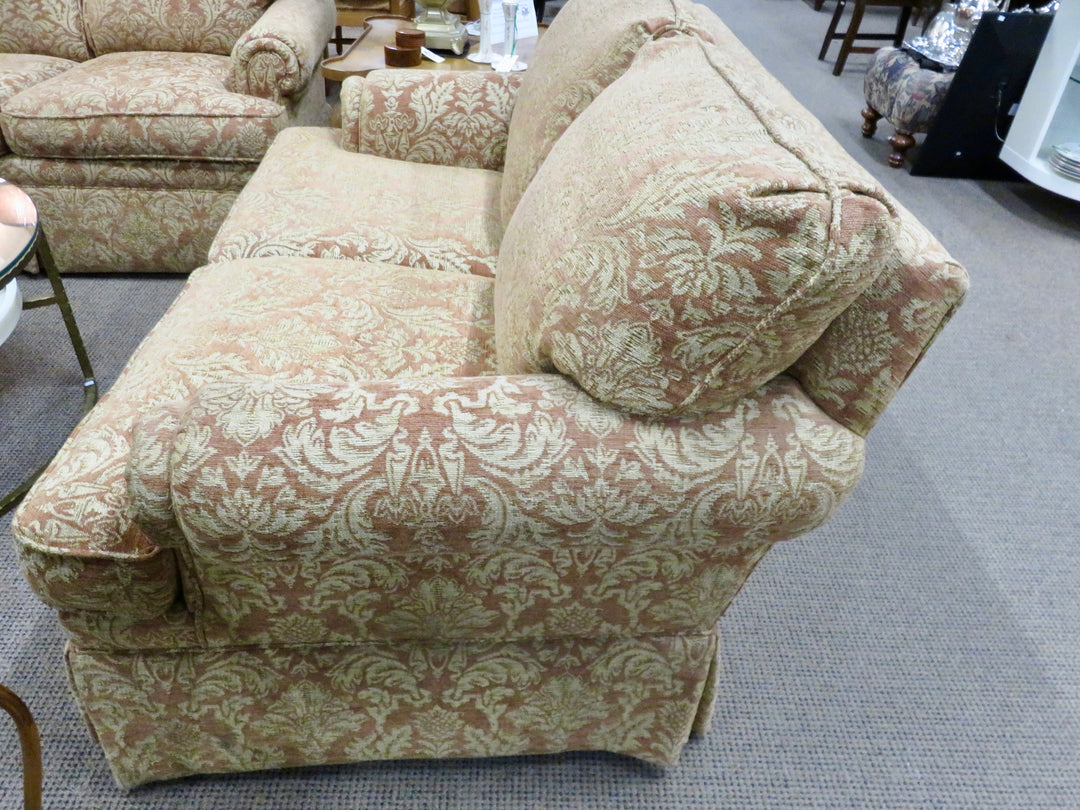 Highland House Love Seat