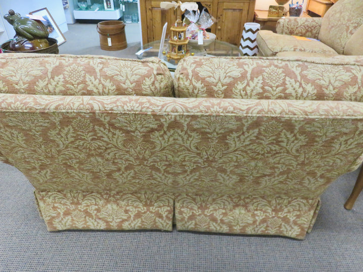 Highland House Love Seat