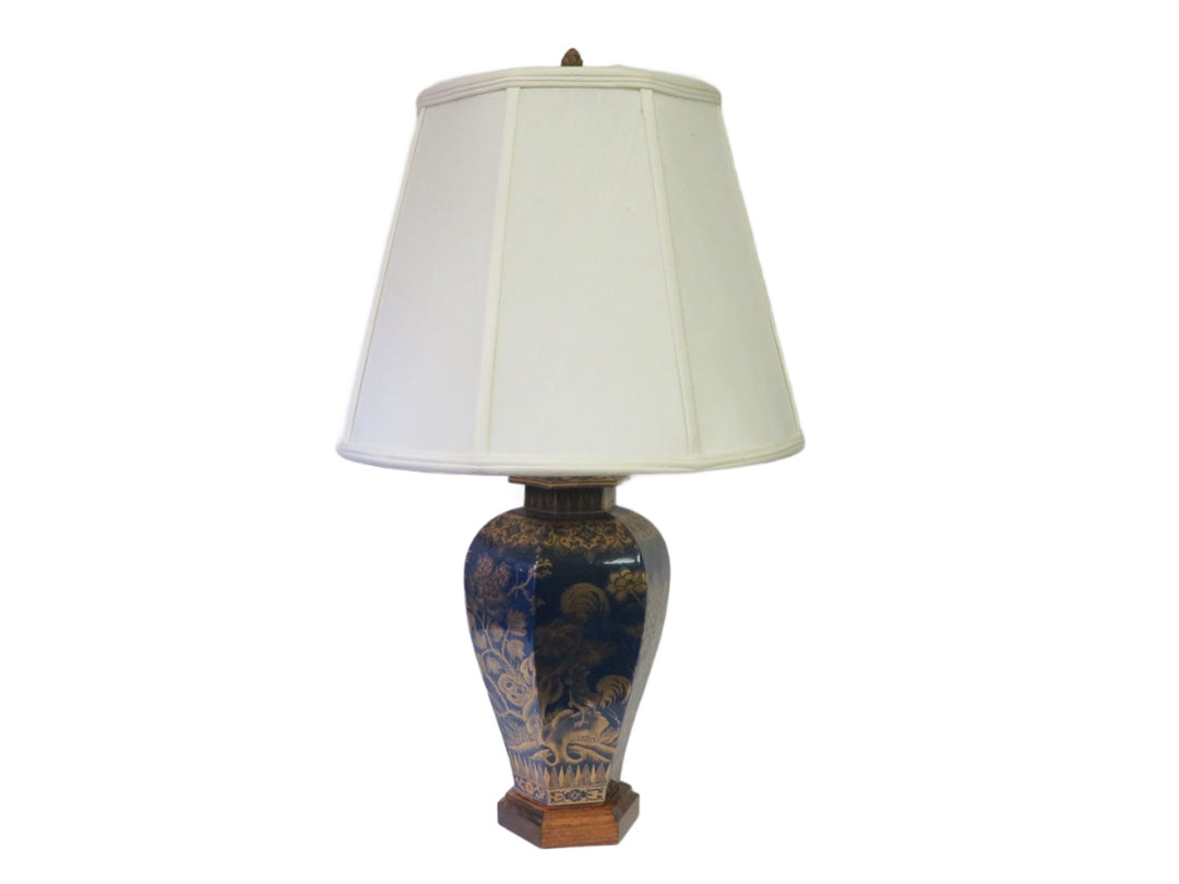 Vintage Asian Table Lamp