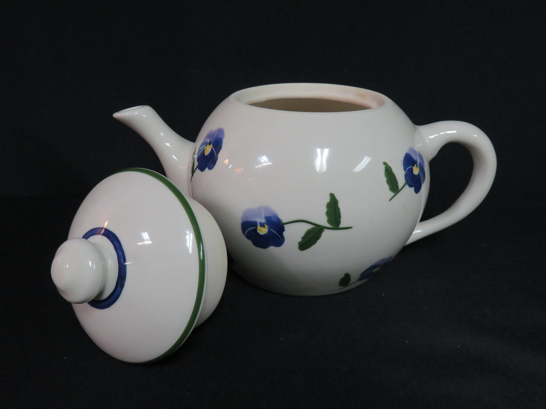 "Hartstone Pottery" Teapot
